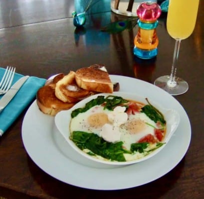 Baked Eggs with Tomato Sauce, Spinach and Mascarpone