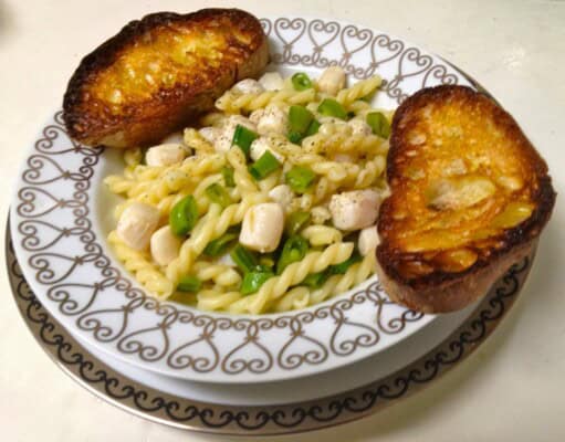 A Fish Story: Gemelli with Spicy Scallops and Snap Peas