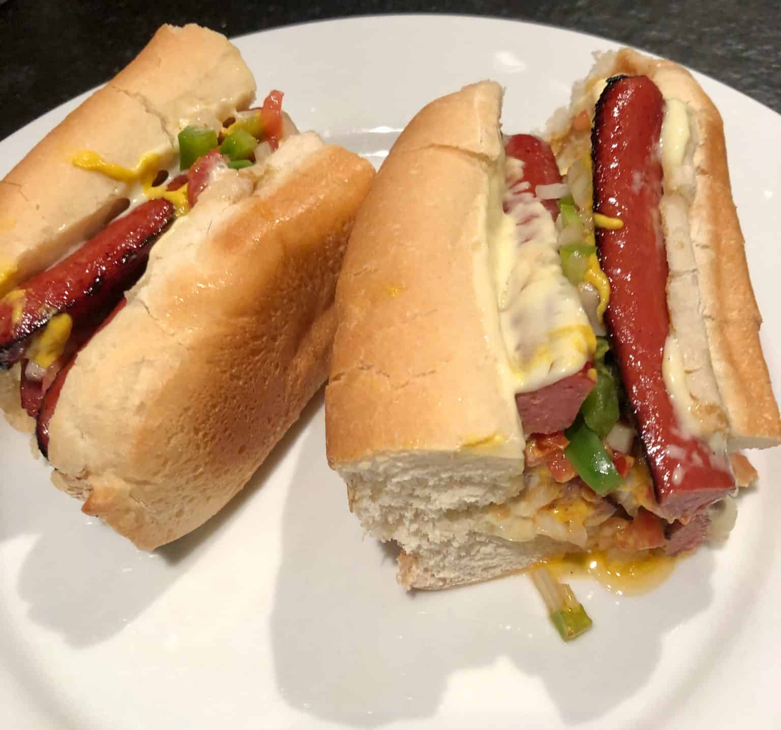 Panchos Argentinos (Argentine-Style Hot Dogs) – C H E W I N G T H E F A T