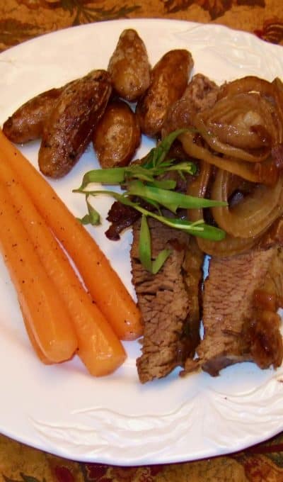 BRISKET OF BEEF WITH FINGERLING POTATOES AND MAPLE-GLAZED CARROTS