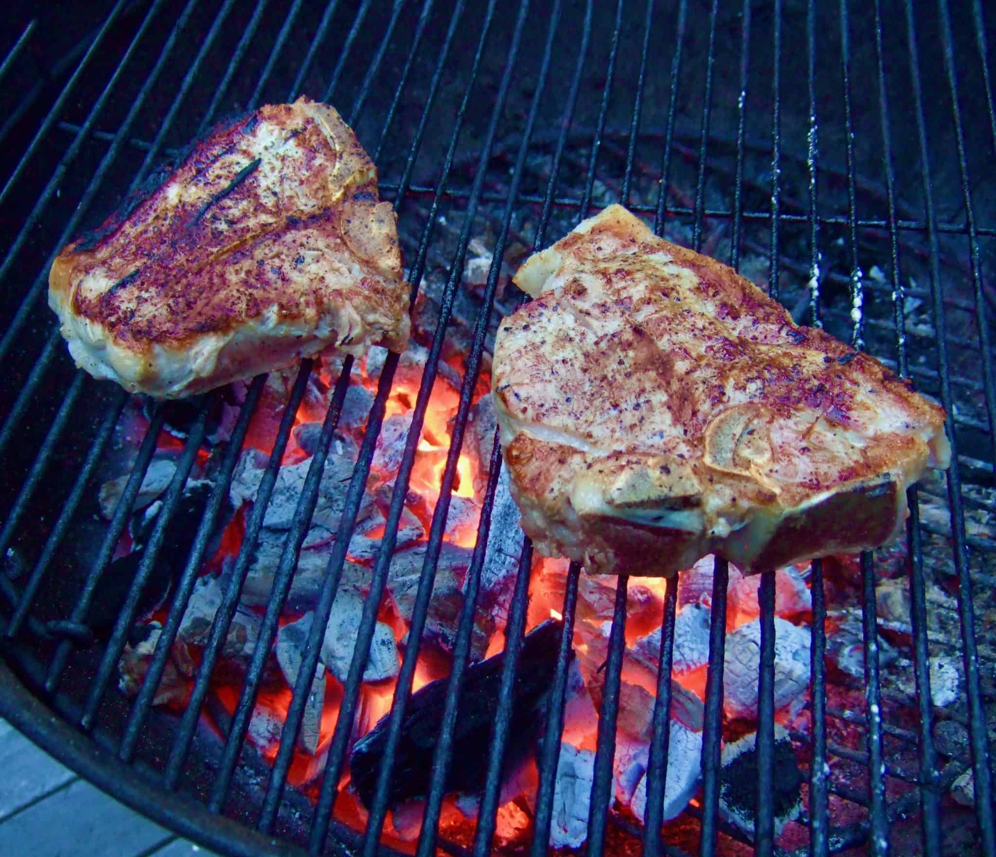Grilled Veal Chops, Tomatoes and Onions with Morel Sauce C H E W I N