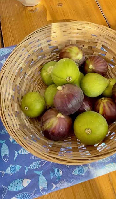 FIGS FIVE WAYS…BUT BETTER HURRY!